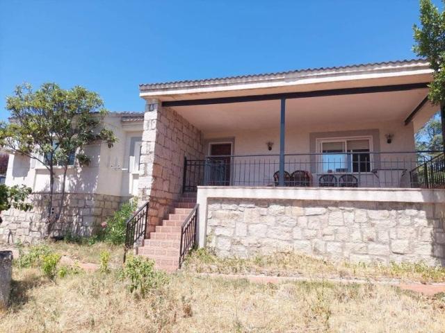 Casa en venta en El Molar, Madrid