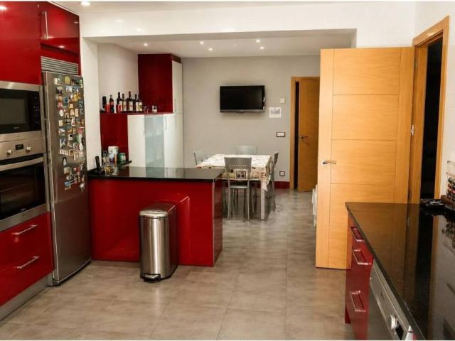 Casa en venta en El Molar, Madrid