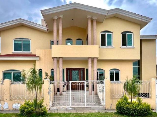 Casa En Condominio en venta en Tlajomulco De Zúñiga, Jalisco