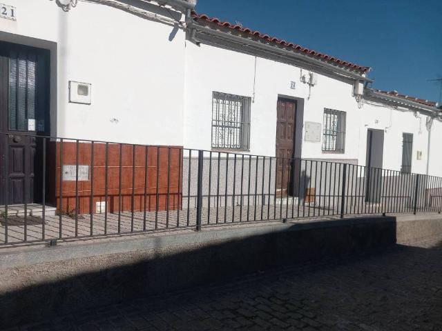 Casa en venta en El Pedroso, Andalucía