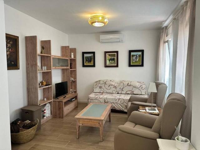 Casa en venta en El Pedroso, Andalucía