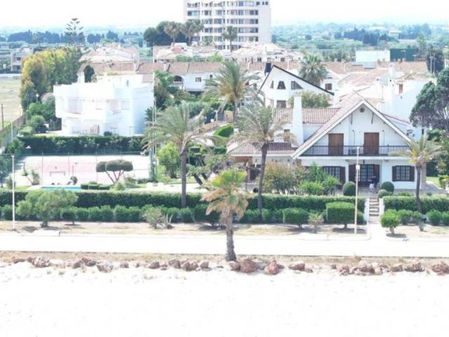 Casa en venta en el Puig de Santa Maria, València / Valencia