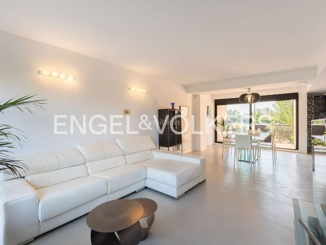 Casa en venta en el Puig de Santa Maria, València / Valencia