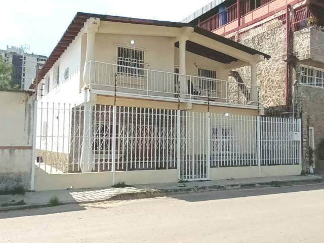 Casa en venta en Girardot, Aragua