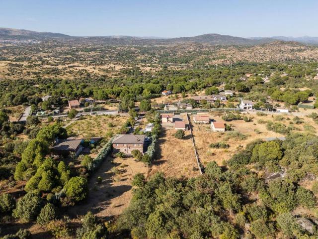 Casa en venta en El Tiemblo, Ávila