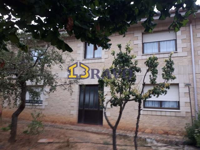 Casa en venta en Valle De Tobalina, Castilla y León