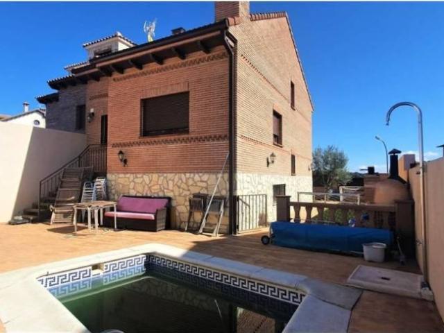 Casa en venta en El Vellón, Madrid