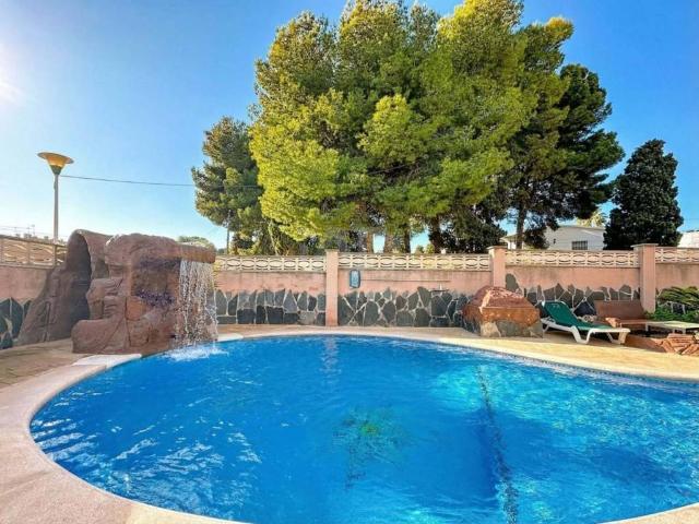 Casa en venta en Baix Penedès, Catalunya