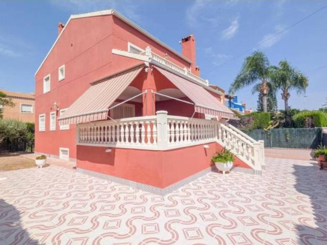 Casa en venta en el Baix Vinalopó, Valencia