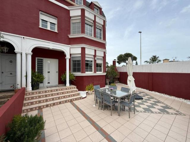 Casa en venta en el Baix Vinalopó, Valencia