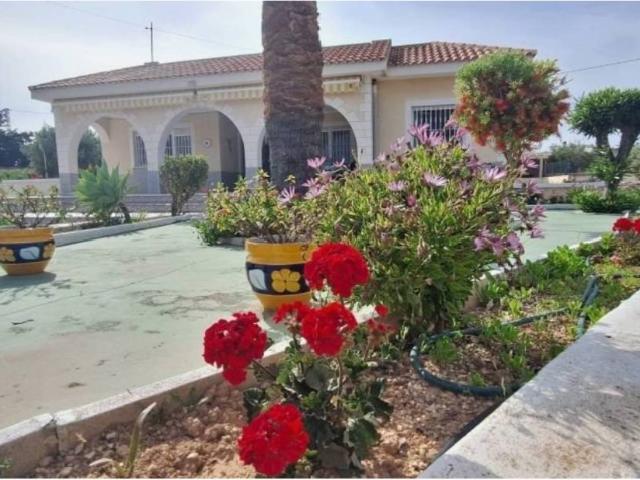 Casa en venta en el Baix Vinalopó, Valencia