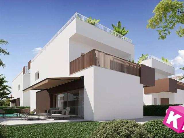 Casa en venta en la Marina, el Baix Vinalopó