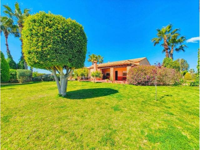 Casa en venta en el Baix Vinalopó, Valencia