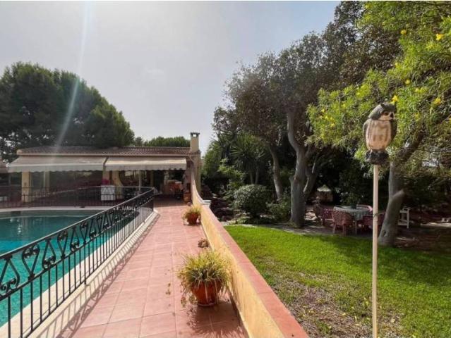Casa en venta en el Baix Vinalopó, Valencia