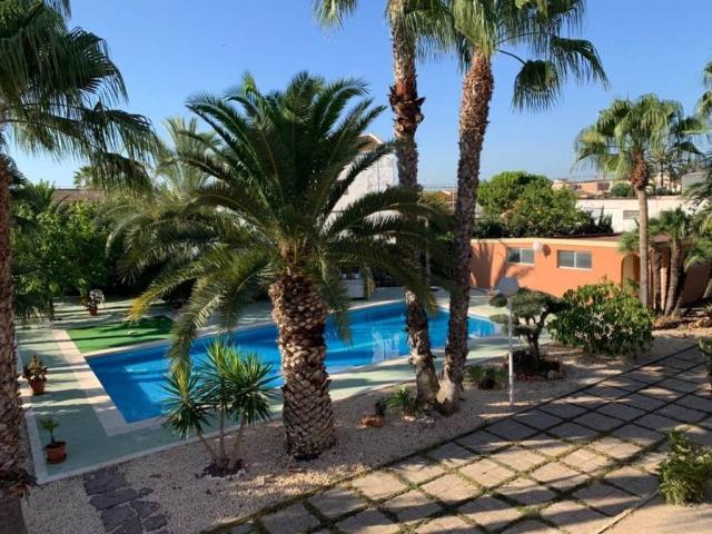 Casa en venta en el Baix Vinalopó, Valencia