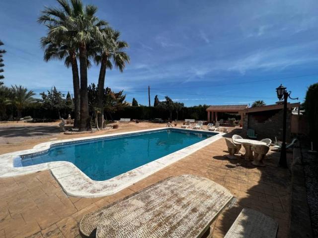 Casa en venta en el Baix Vinalopó, Valencia
