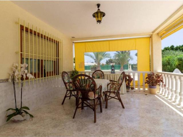 Casa en venta en Urbanización los Limoneros, el Baix Vinalopó