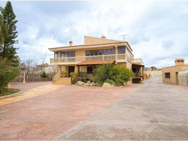 Casa en venta en el Baix Vinalopó, Valencia