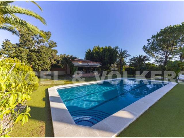 Casa en venta en Elche, Alicante