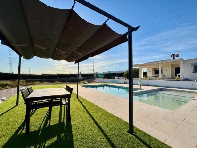 Casa en venta en el Baix Vinalopó, Valencia