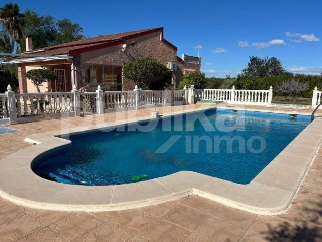 Casa en venta en l'Altet, el Baix Vinalopó