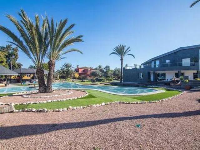 Casa en venta en la Foia, el Baix Vinalopó