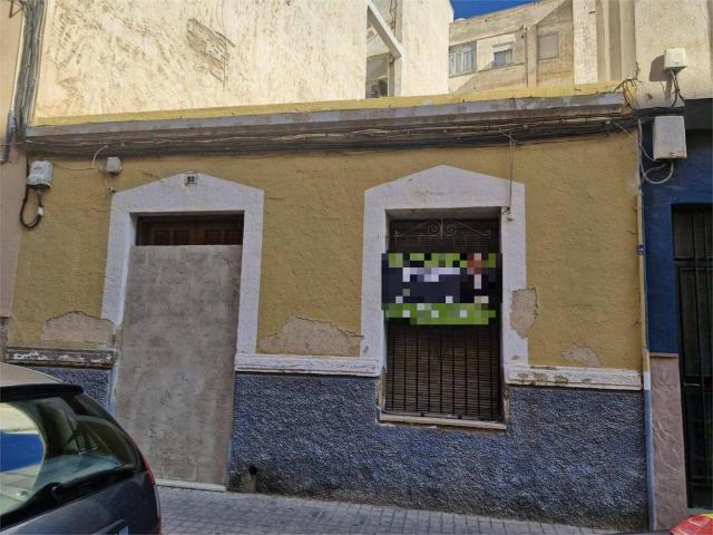 Casa en venta en Elche, Valencia