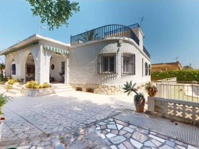 Casa en venta en el Baix Vinalopó, Valencia
