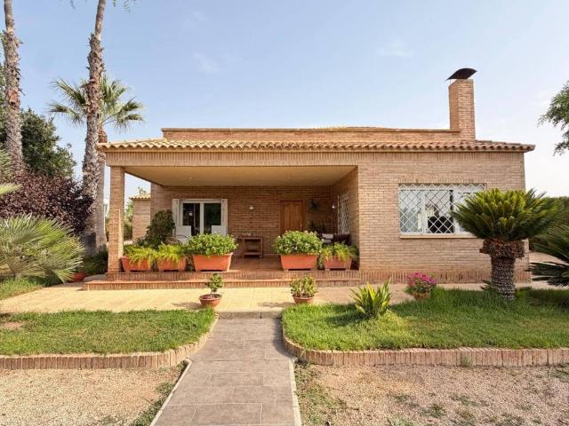Casa en venta en el Baix Vinalopó, Valencia