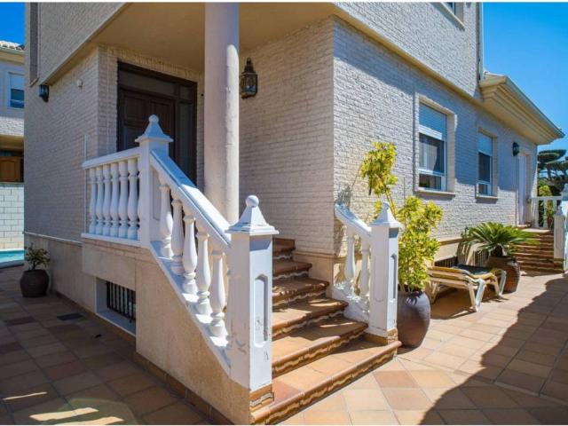 Casa en venta en el Vinalopó Mitjà / El Vinalopó Medio, Valencia
