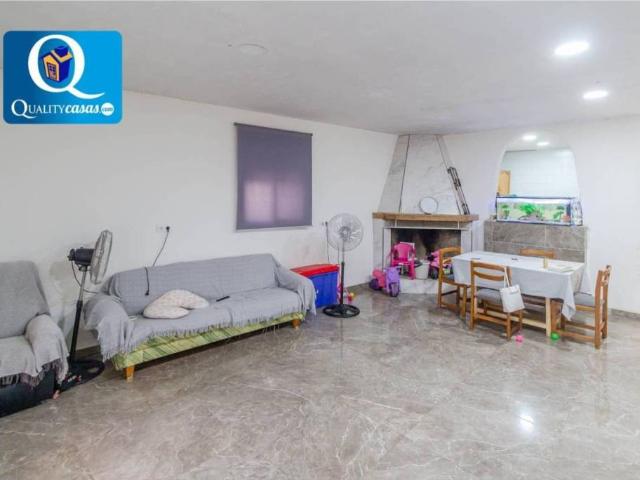 Casa en venta en Elda