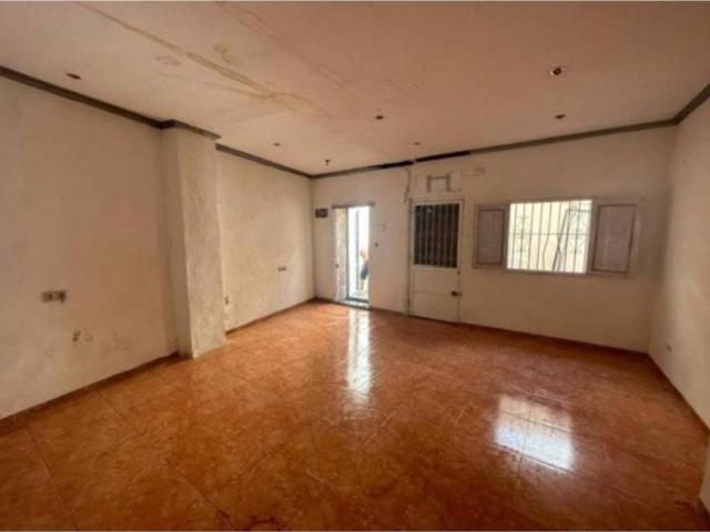 Casa en venta en el Vinalopó Mitjà / El Vinalopó Medio, Valencia