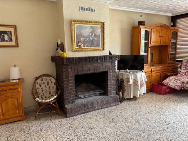 Casa en venta en el Vinalopó Mitjà / El Vinalopó Medio, Valencia