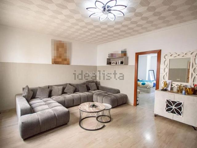 Casa en venta en El Progreso, Elda