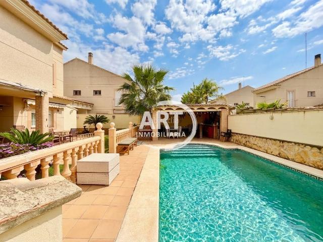 Casa en venta en Los Almendros, el Camp de Túria