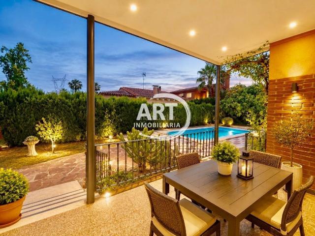 Casa en venta en Los Almendros, el Camp de Túria