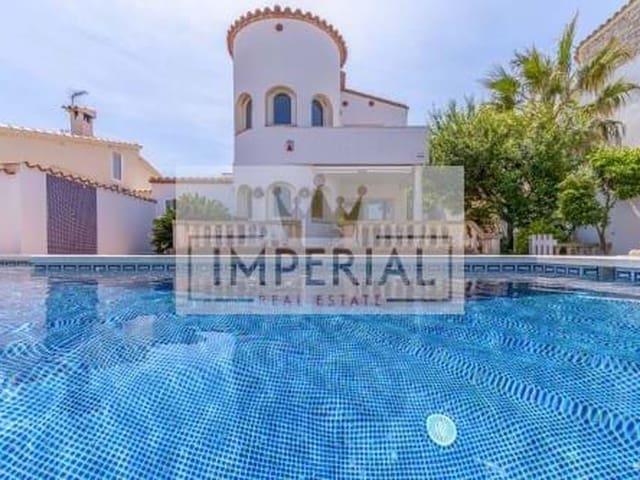 Casa en venta en Empuriabrava Casa en venta en Empuriabrava