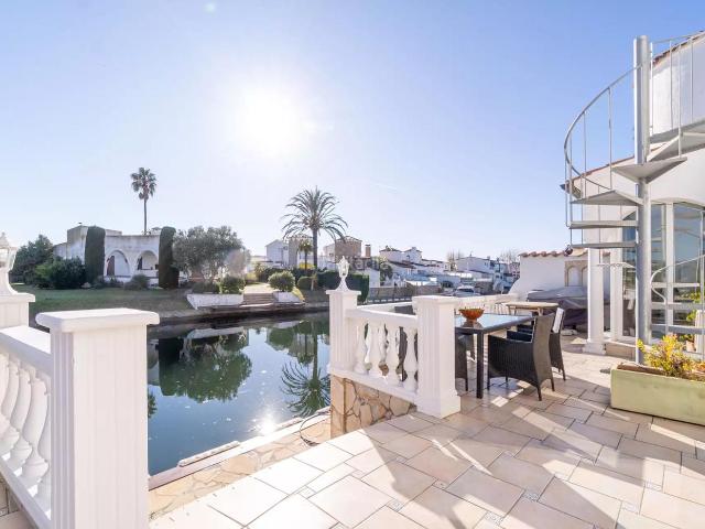 Casa en venta en Castelló D'empúries, Girona