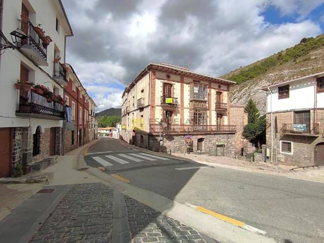 Casa en venta en Enciso, La Rioja
