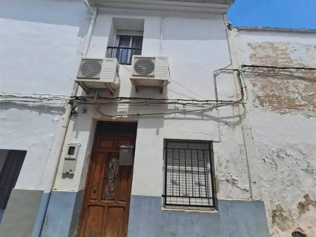 Casa en venta en Enguera, València / Valencia