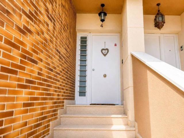 Casa en venta en La Canal de Navarrés, Valencia