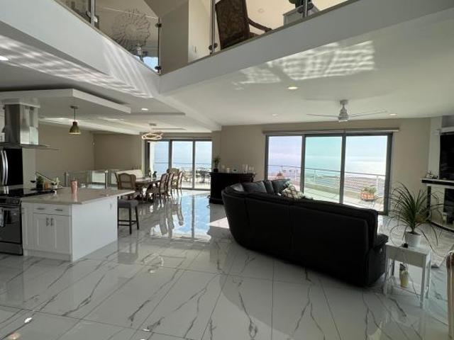 Casa en venta en Ensenada, Baja California