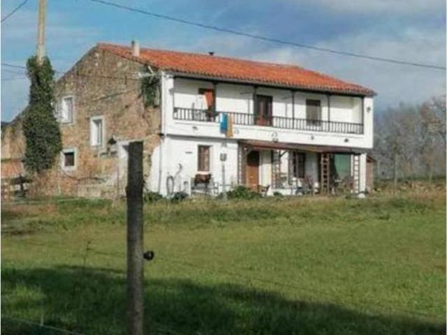 Casa en venta en Entrambasaguas, Cantabria