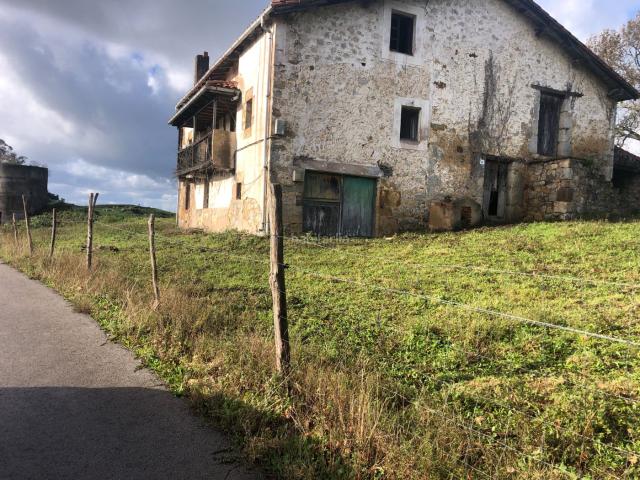 Casa en venta en Entrambasaguas, Cantabria