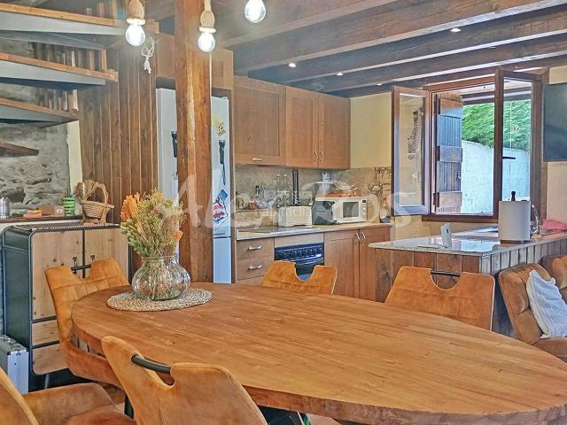 Casa en venta en Girona