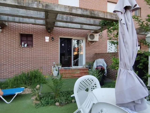 Casa en venta en Erustes