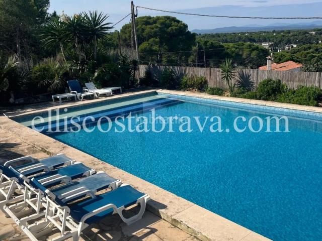 Casa en venta en Alt Empordà, Catalunya
