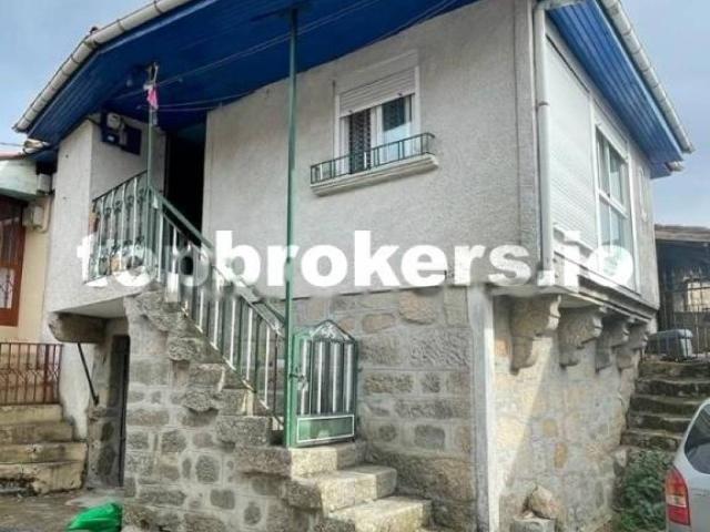 Casa en venta en Esgos