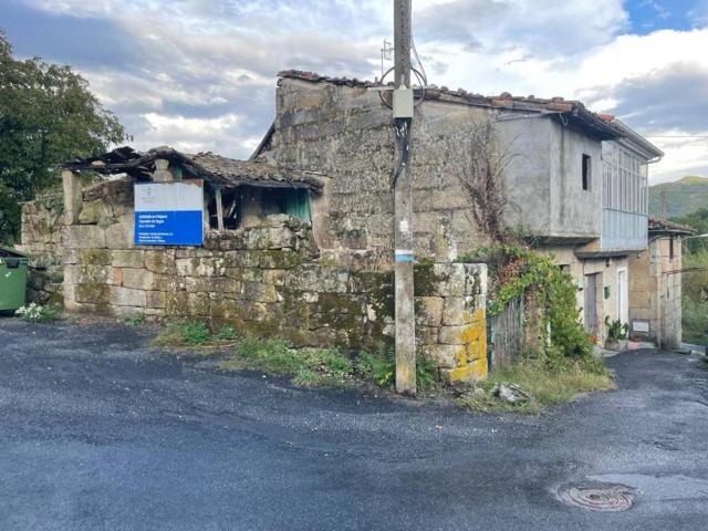 Casa en venta en Esgos