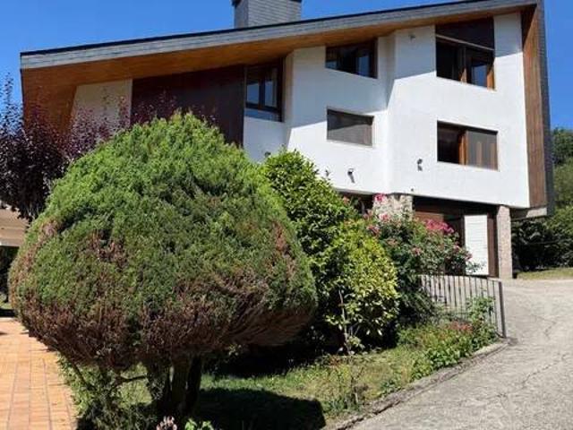 Casa en venta en Ourense, Galicia
